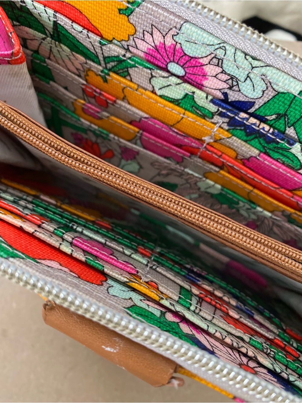 Sakroots Floral Crossbody Wallet in Beige, Pink, Orange, Yellow, Green - Picture 9 of 12